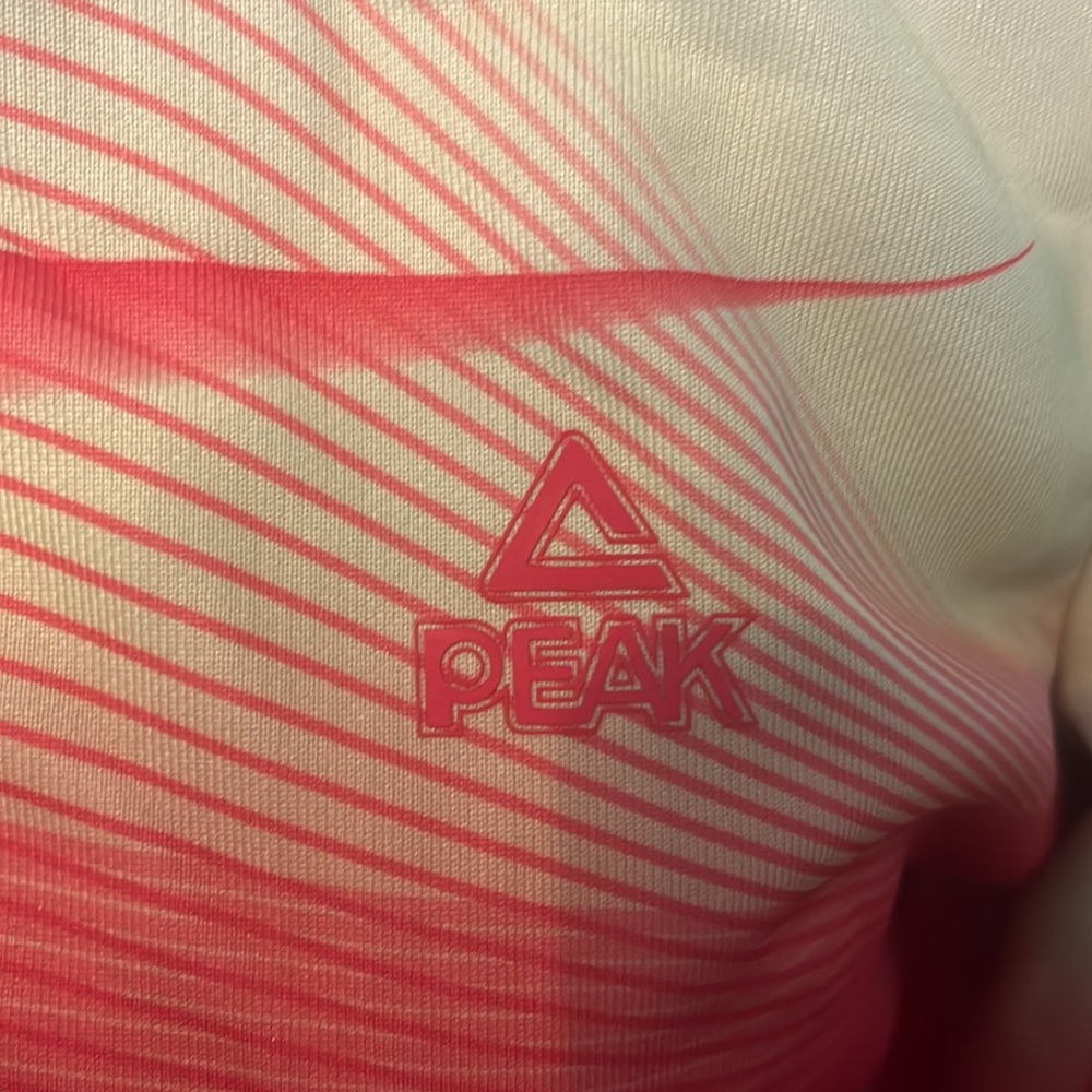 Peak Performance Red Orange Gradient Zip-Up Jacket - Picture 2 of 9